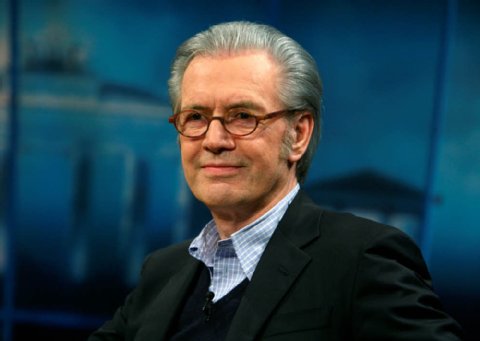 Jürgen Todenhöfer: A journalist whose report is a MUST READ.